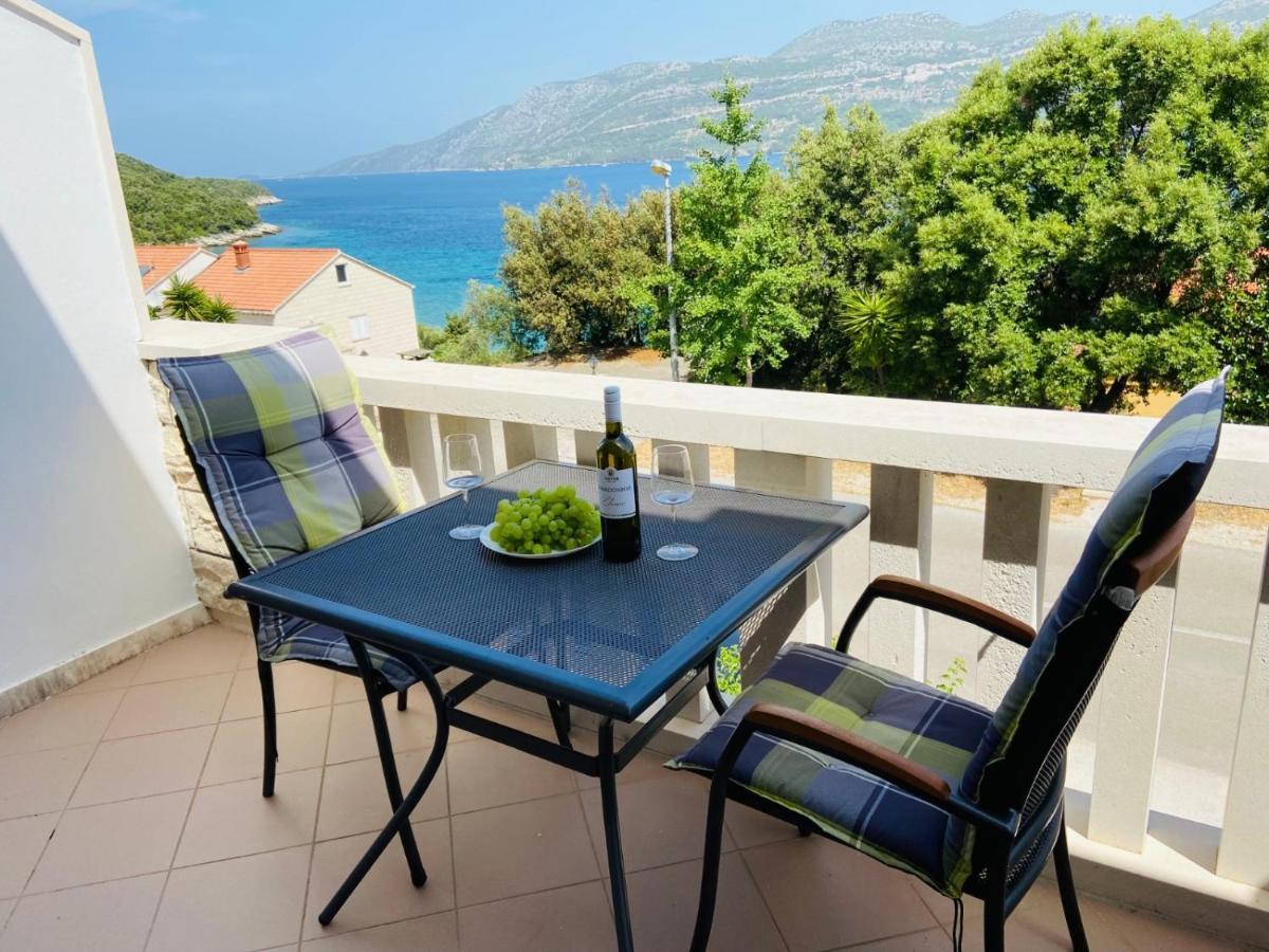 Apartments Tri Zala Zrnovo Екстер'єр фото