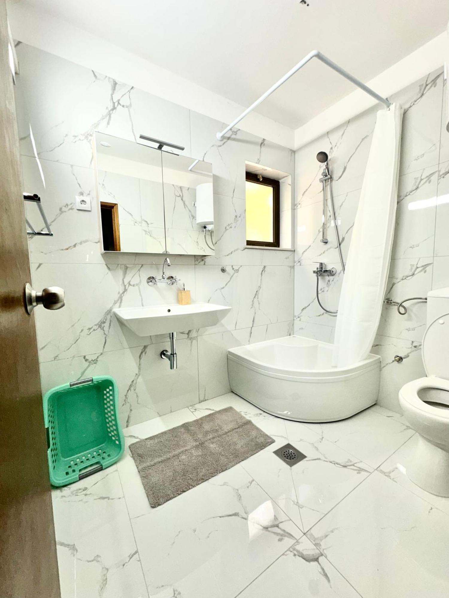 Apartments Tri Zala Zrnovo Екстер'єр фото